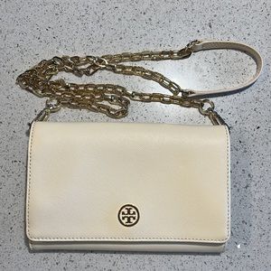 Tory Burch Robinson Chain Wallet